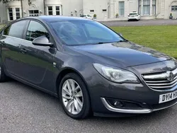 Used 2015 Vauxhall Insignia SRi Hatchback | £3,495 (A bit pricey)