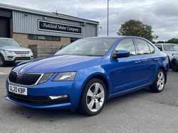 Blue Used 2020 Skoda Octavia SE Drive Hatchback | £5,999 (Expensive)