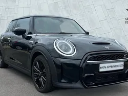 Black Used 2023 Mini Cooper S Exclusive Hatchback | £22,000 (Fair price)