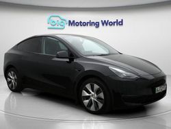 Black Used 2022 Tesla Model Y Long Range AWD SUV | £27,800 (Fair price)