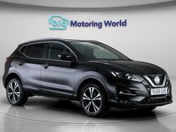 Black Used 2019 Nissan Qashqai N-Connecta SUV | £14,400 (Fair price)