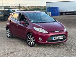 Red Used 2010 Ford Fiesta Zetec Hatchback | £1,150 (Super price)