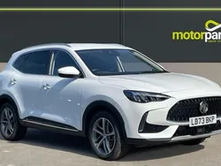 White Used 2024 MG HS Trophy SUV | £17,399 (Good price)