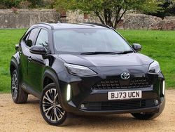 Used 2025 Toyota Yaris Hybrid Estate | £24,571 (Fair price)