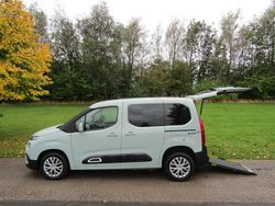 Green Used 2020 Citroën Berlingo Feel MPV | £9,950 (Good price)