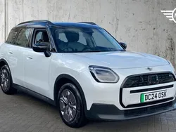White Used 2024 Mini Countryman Classic SUV | £28,899 (Good price)