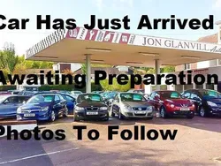 White Used 2014 Lexus CT200h Hatchback | £8,995 (Fair price)