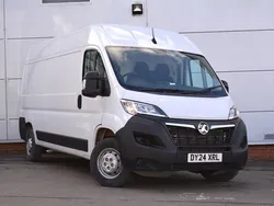 White New 2024 Vauxhall Movano S Van | £21,995 (Fair price)