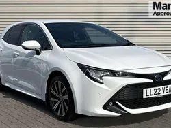 White Used 2022 Toyota Corolla Design Hatchback | £17,001 (Fair price)