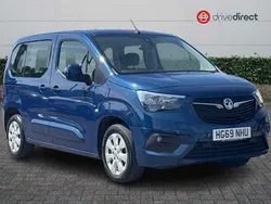 Blue Used 2020 Vauxhall Combo S MPV | £10,841 (Fair price)