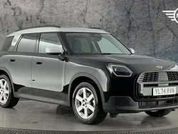 Black Used 2025 Mini Countryman SUV | £31,950 (Fair price)