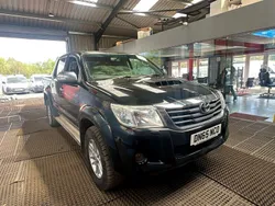 Black Used 2016 Toyota HiLux Pickup | £7,995