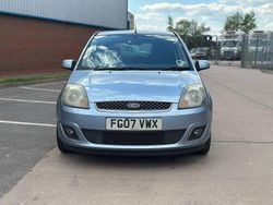 Blue Used 2007 Ford Fiesta Zetec Hatchback | £799 (Good price)