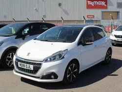 White Used 2018 Peugeot 208 Allure Premium Hatchback | £8,400 (Fair price)