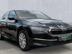 Black magic pearl effect New 2025 Skoda Octavia SE L Hatchback | £28,990 (Fair price)