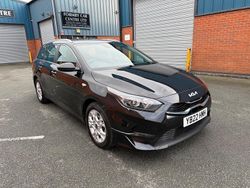 Black Used 2022 Kia Ceed Hatchback | £11,500 (Good price)