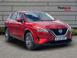 Red Used 2022 Nissan Qashqai Acenta Premium SUV | £17,799 (Super price)