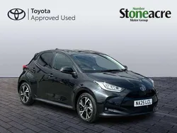 Black Used 2025 Toyota Yaris Hybrid Design Hatchback | £20,500 (Fair price)