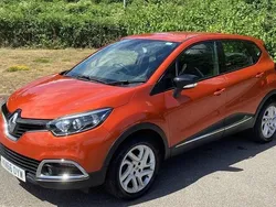 Orange Used 2016 Renault Captur Dynamique SUV | £7,100 (Fair price)