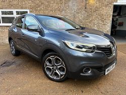 Grey Used 2015 Renault Kadjar Dynamique SUV | £6,295 (Fair price)