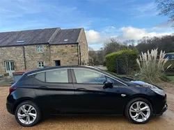 Black Used 2018 Vauxhall Astra SRi Hatchback | £5,995 (Fair price)