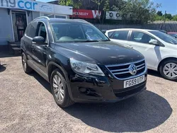 Black Used 2009 VW Tiguan SE SUV | £2,889 (Fair price)