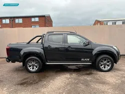 Black Used 2016 Isuzu D-Max Pickup | £12,450 (Fair price)