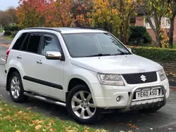 White Used 2011 Suzuki Grand Vitara SZ5 SUV | £6,295 (Good price)