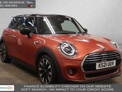 Red Used 2021 Mini Cooper Exclusive Hatchback | £12,640 (Good price)