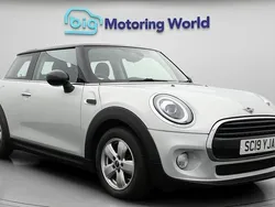 Used 2021 Mini Cooper Classic Hatchback | £12,300 (Super price)