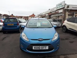 Blue Used 2010 Ford Fiesta Zetec Hatchback | £3,195 (Expensive)