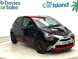 Black Used 2017 Toyota Aygo x-press Hatchback | £7,550 (Fair price)