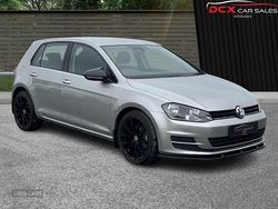 Silver Used 2013 VW Golf VII SE Hatchback | £6,500 (Fair price)