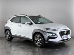 White Used 2020 Hyundai Kona Premium SE SUV | £14,050 (Fair price)