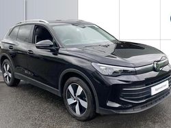 Black Used 2024 VW Tiguan Match SUV | £30,995 (Expensive)