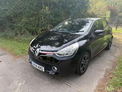 Black Used 2014 Renault Clio IV Dynamique Hatchback | £2,795 (Fair price)