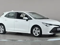 White Used 2022 Toyota Corolla Hatchback | £21,498 (Expensive)