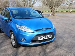 Blue Used 2010 Ford Fiesta Zetec Hatchback | £1,995 (Fair price)