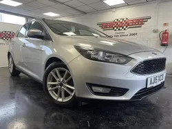 Silver Used 2015 Ford Focus Zetec Hatchback | £8,800 (Fair price)