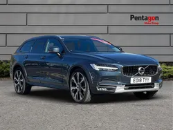 Blue Used 2018 Volvo V90 Pro Estate | £17,497 (Fair price)