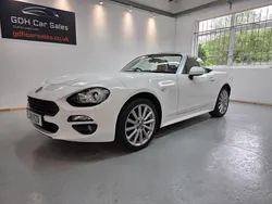 White Used 2018 Fiat 124 Spider Lusso Cabriolet | £12,995 (Fair price)