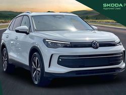 White Used 2025 VW Tiguan Match SUV | £34,319