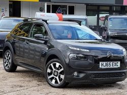 Black Used 2015 Citroën C4 Cactus Flair Hatchback | £5,996 (Fair price)