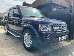 Blue Used 2014 Land Rover Discovery 4 HSE SUV | £15,990 (Fair price)