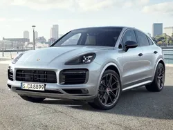 Dolomite silver metallic Used 2023 Porsche Cayenne SUV | £64,900 (Good price)