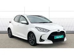 White Used 2022 Toyota Yaris Hybrid Design Hatchback | £14,799 (Fair price)