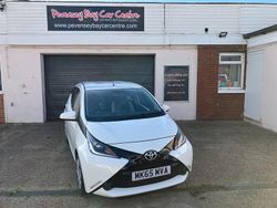 White Used 2015 Toyota Aygo X-play Hatchback | £6,995 (Fair price)