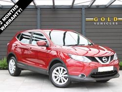 Red Used 2016 Nissan Qashqai N-Connecta SUV | £8,995 (Fair price)