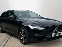 Used 2022 Volvo V90 R-Design Estate | £30,699 (Fair price)