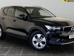 Black Used 2019 Volvo XC40 Momentum SUV | £11,295